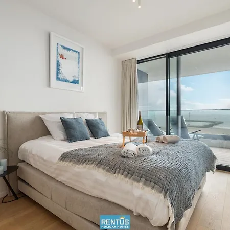 Appartement Lange Nelle Seaview - Unique With Views Of The Sea And Lighthouse Oostende